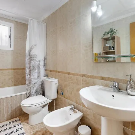 Cb Living - Homely Cinuelica, Punta Prima Apartment *