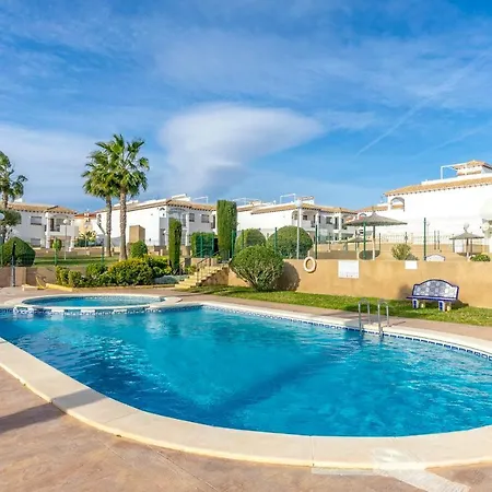 Cb Living - Homely Cinuelica, Punta Prima *